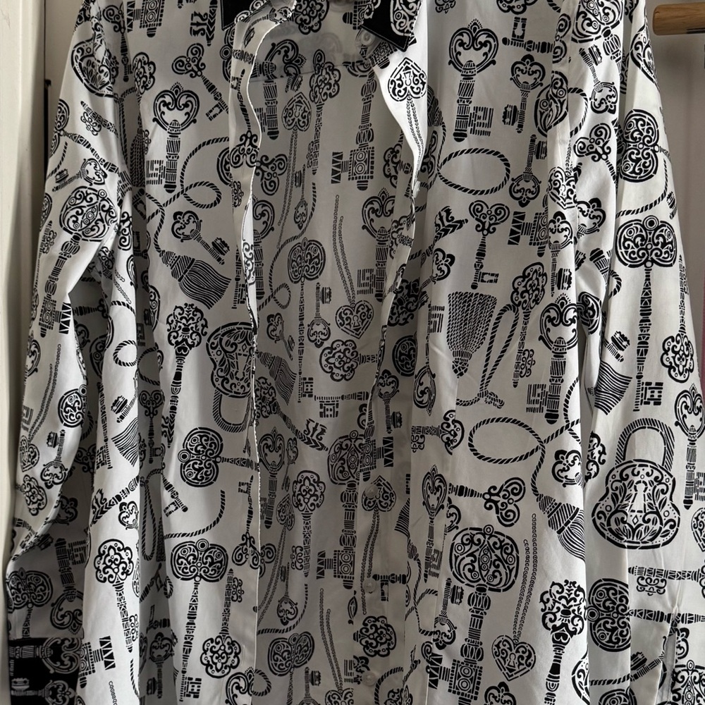 Chico's Black and White Patterned Shirt Jacket
